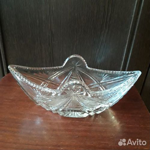 Хрустальная ваза