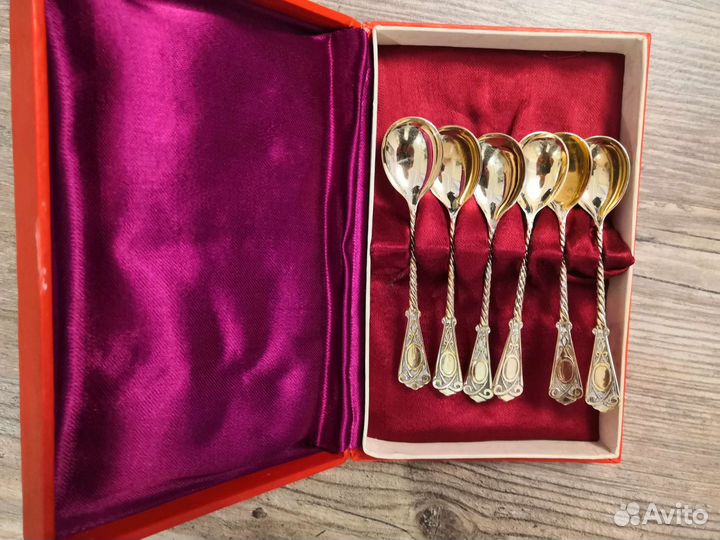 Серебряные ложки с позолотой