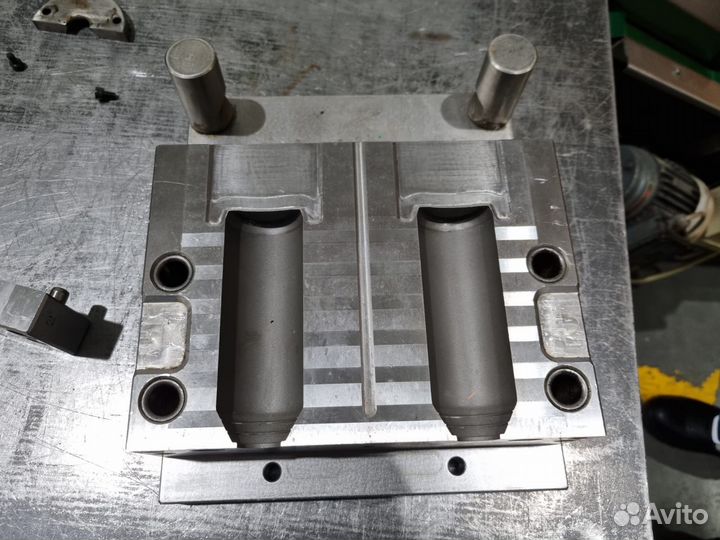 Литье пластмасс по чертежу или образцу