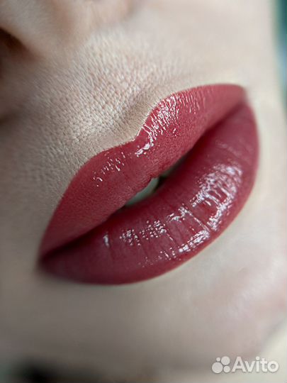 Перманентный макияж губ, бровей и глаз