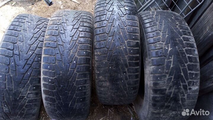 Nokian Tyres Hakkapeliitta 7 SUV 255/70 R15