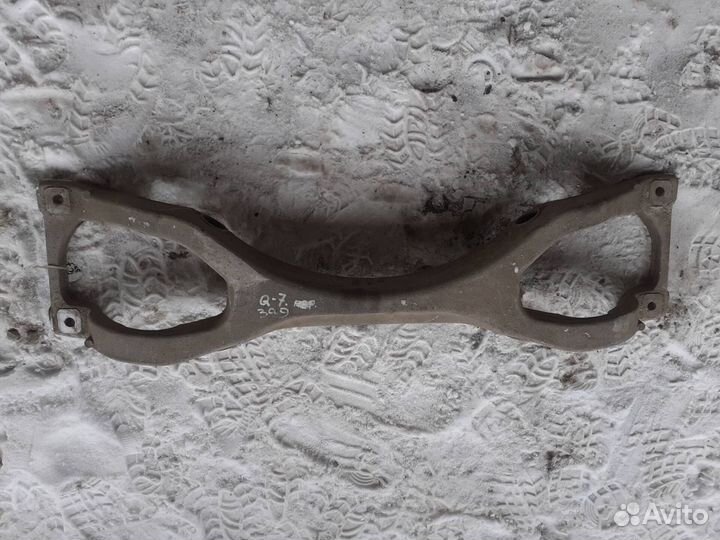 Балка задняя Audi Q7
