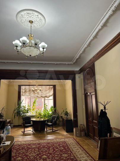 Аренда офисного помещения 567 м2