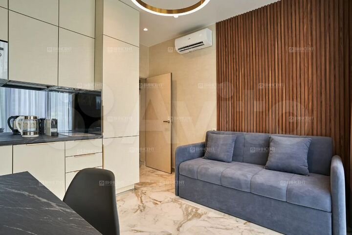 2-к. квартира, 70 м², 10/16 эт.