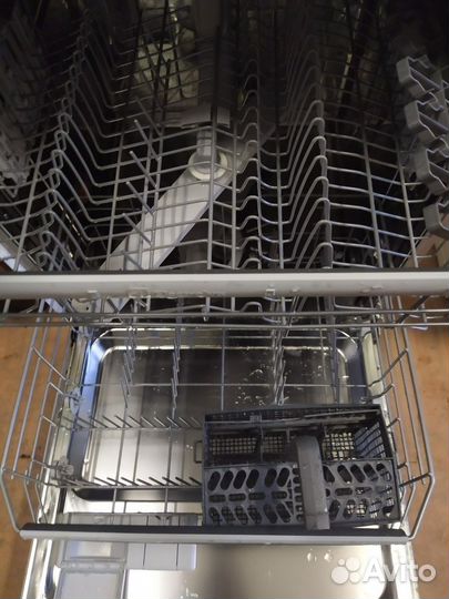 Посудомоечная машина Electrolux 60 см