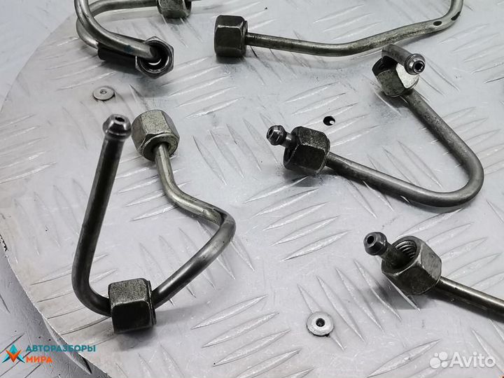 Трубка топливная Dacia Lodgy 2013 166800671R