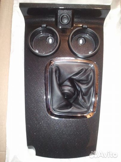 SsangYong Rexton облицовка консоли 7792008b10hcm