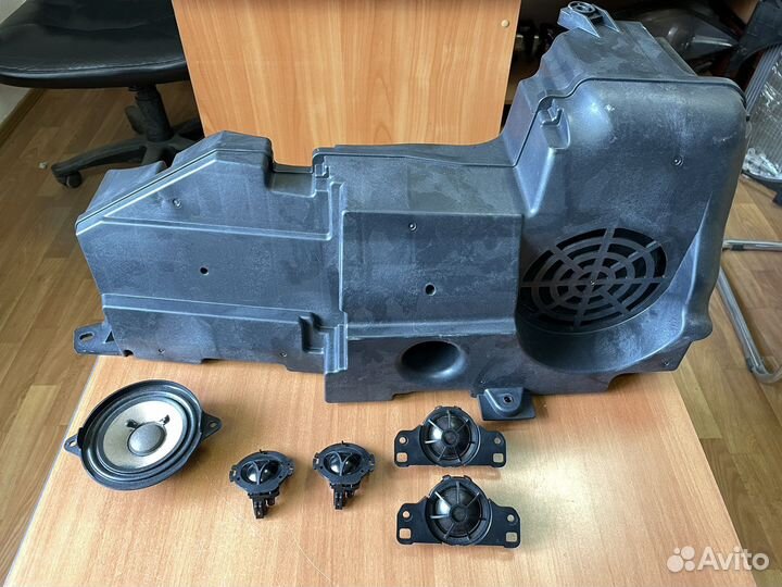 Сабвуфер динамик пищалки Audi A6 C7 Audi A7 /10-17