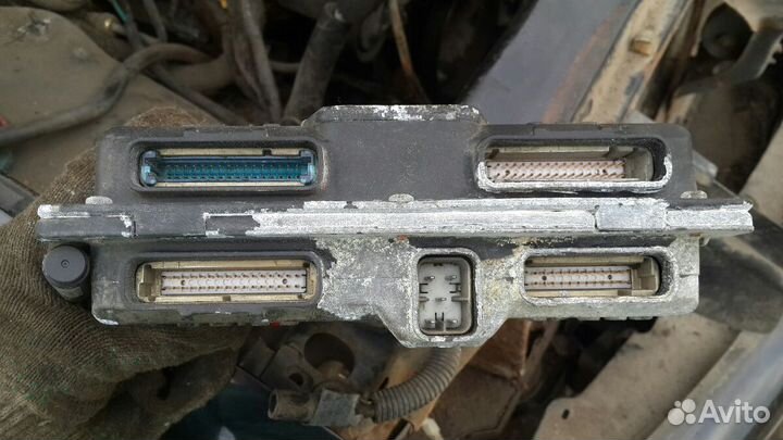 Блок управления двигателем эбу Шевроле Блейзер 4.3