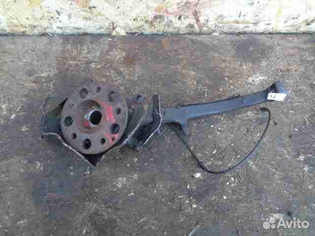 Кулак поворотный правый Mercedes S-klasse W220