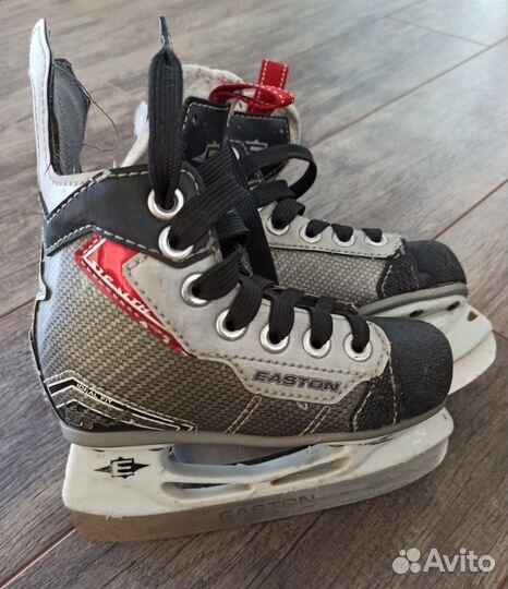 Коньки хоккейные детские 26 размер