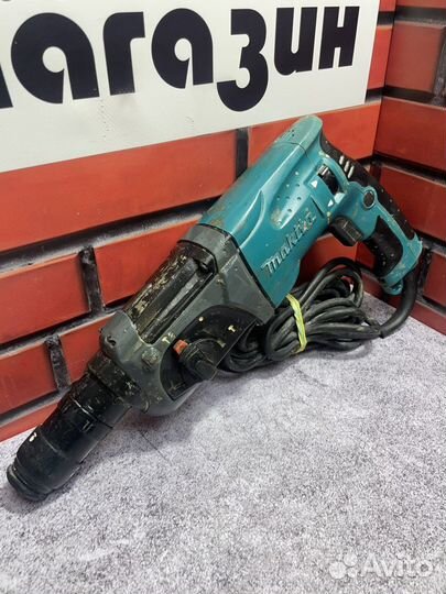 Перфоратор Makita HR2470FT