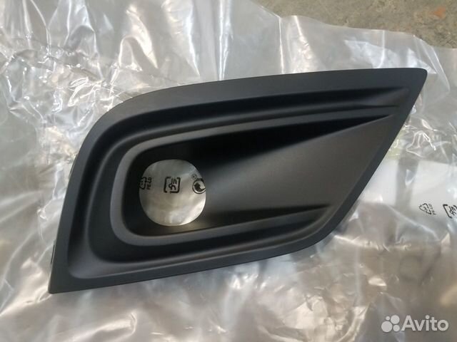 Решетка птф правая Рено Аркана