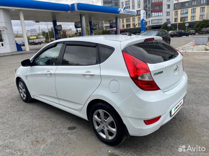 Hyundai Solaris 1.6 AT, 2011, 163 000 км