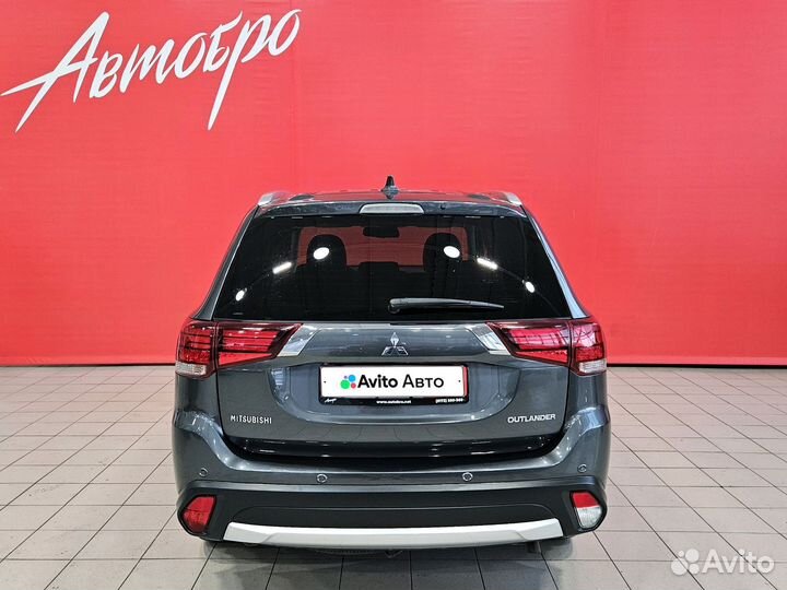 Mitsubishi Outlander 2.4 CVT, 2017, 104 000 км