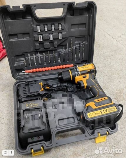Шуруповерт аккумуляторный GTiger с набором. 21v