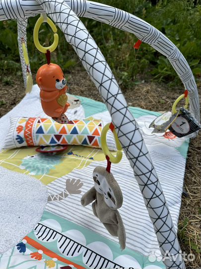 Развивающий коврик fisher price