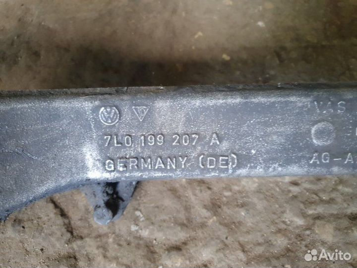 Балка передняя Volkswagen Touareg BAC 2002-2010