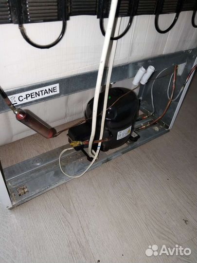 Морозильная камера бу Индезит