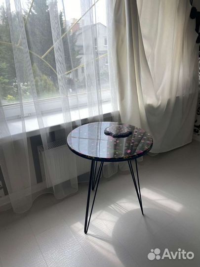 Стол журнальный кофейный