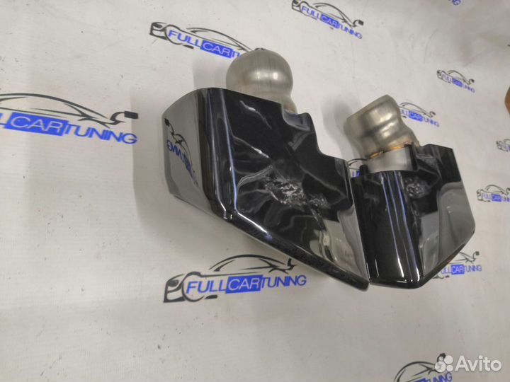 G30 насадки M Performance ромбовидные 540i чёрные