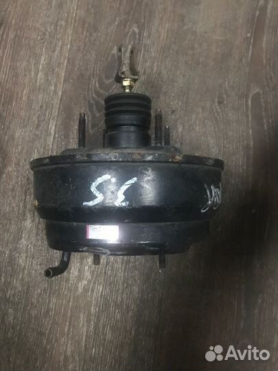 Вакуумный усилитель тормозов Toyota Mark 2 GX90