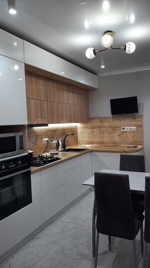 2-к. квартира, 60 м², 5/9 эт.