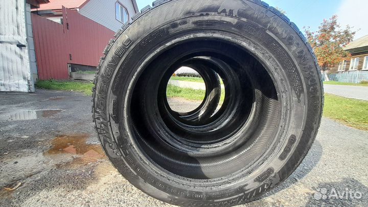 Gislaved NordFrost 100 215/55 R17
