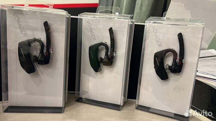 Bluetooth - гарнитура Plantronics Voyager 5200