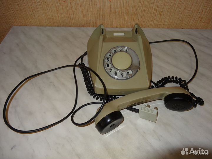 Дисковый телефон Tesla stropkov