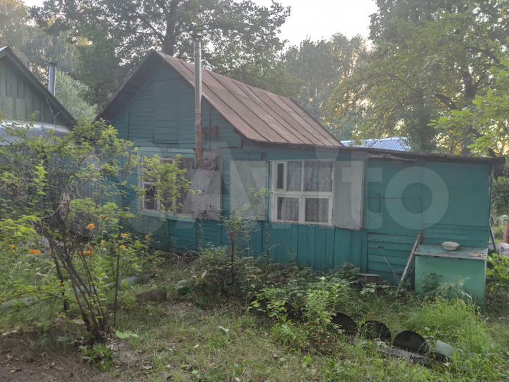 Дача 27 м² на участке 3 сот.