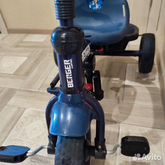 Детский велосипед с родительской ручкой