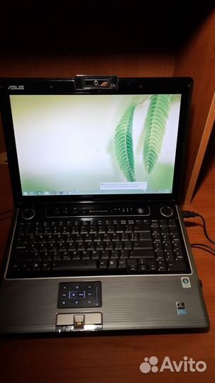 Ноутбук asus продам