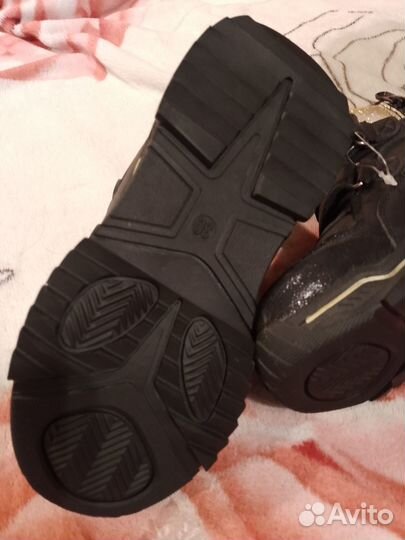 Ботинки демисезонные р30