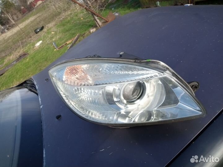 Skoda fabia 2 фара передняя правая оригинал hella