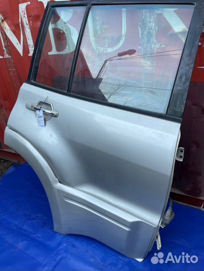 Дверь задняя правая Mitsubishi Pajero/Montero V73W