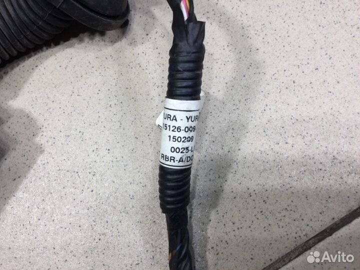 Проводка (коса) двери передняя правая Hyundai