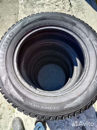 Kumho I'Zen KW22 215/60 R16