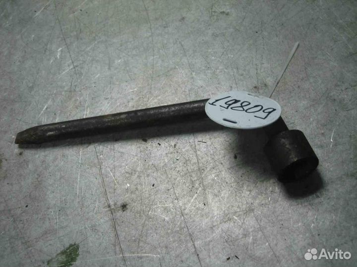 Ключ балонный Mazda 626 GE 1992-1997