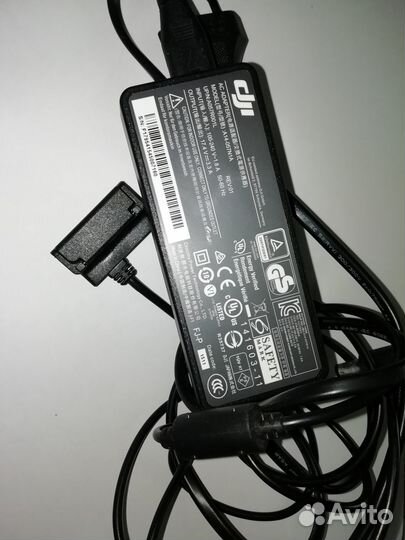 Зарядное устройство DJI для квадрокоптера