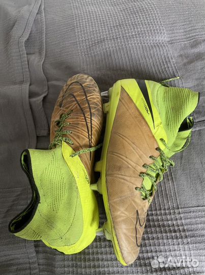 Бутсы nike hypervenom на железных шипах