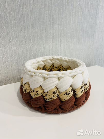 Корзина интерьерная