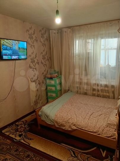 4-к. квартира, 85 м², 1/9 эт.