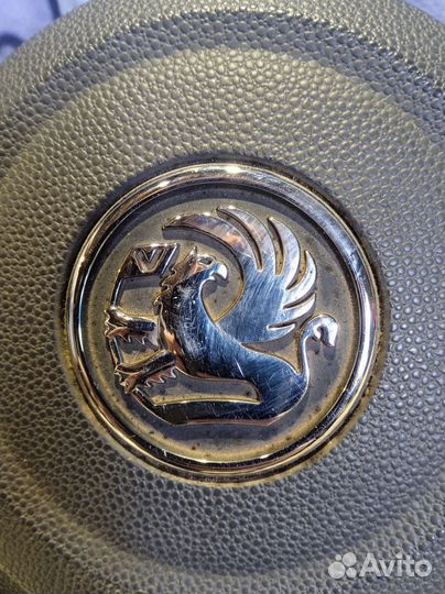 Подушка безопасности в рулевое колесо Opel Corsa