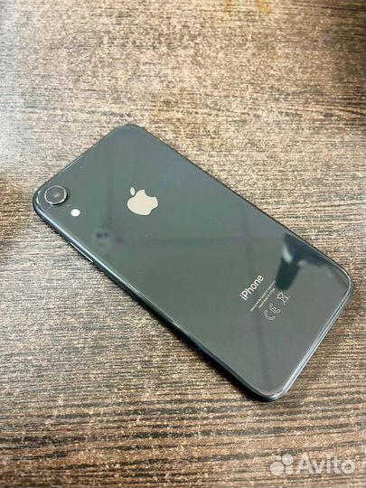 iPhone Xr, 128 ГБ