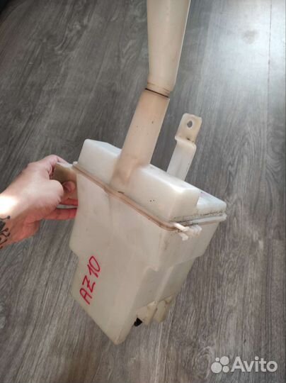 Бачок омывателя Nissan cube, march, micra