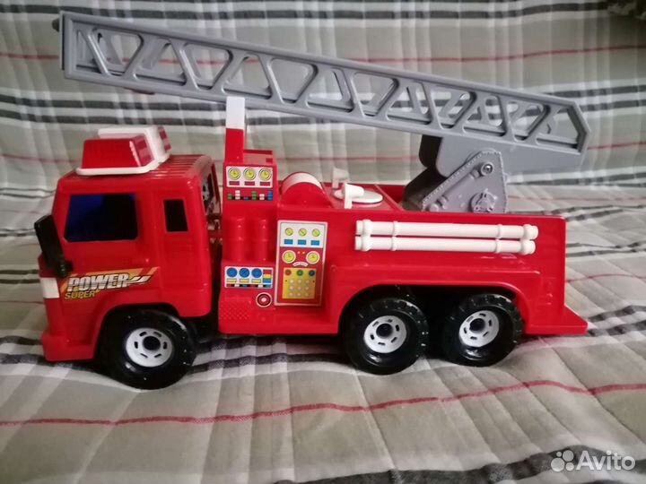 Инерционная пожарная машина 33 см