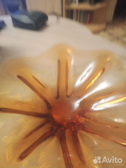 Ваза цветное стекло, гутная техника, тяжелая, сост