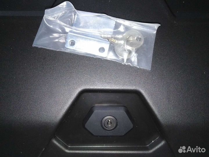 Новая оригинальная крышка Yamaha Viking