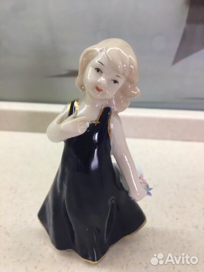 Статуэтки фарфор, керамика